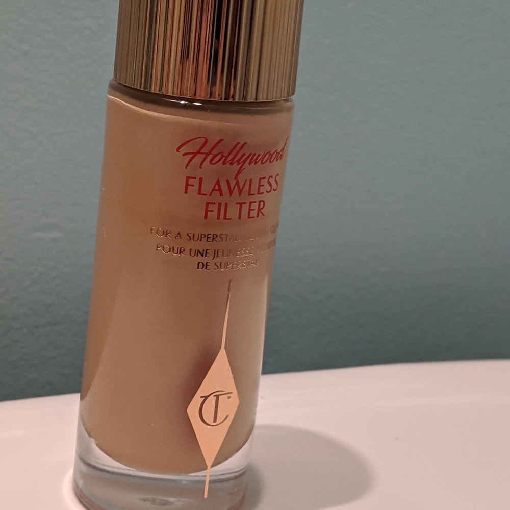 Charlotte Tilbury flawless filter 03
